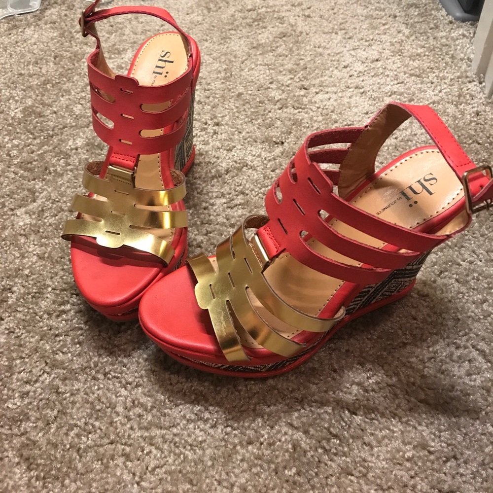 Shi wedges